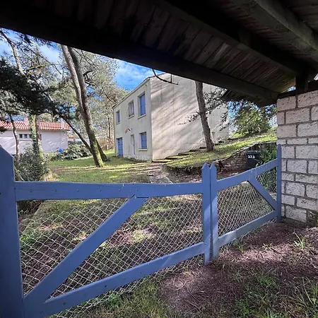 Maison Renovee Proche Ocean, Animaux Admis, Wifi, Parking - Fr-1-194-311 別荘 *